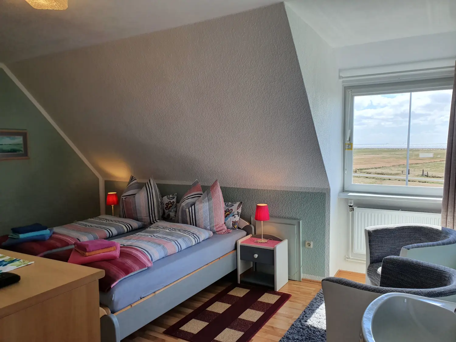Wohnung 1 - Rebellzimmer von Haus Helgoland Schlafzimmer